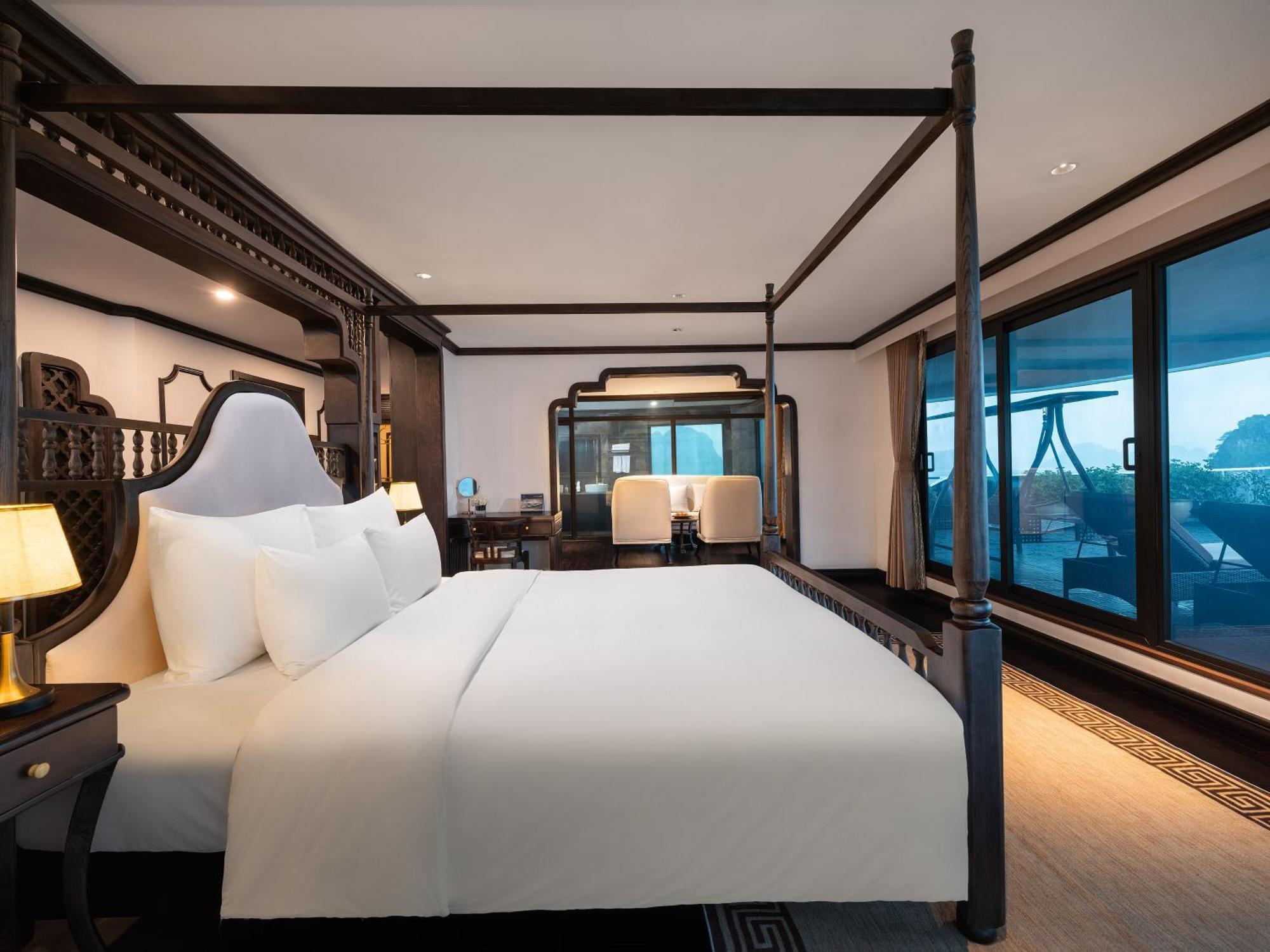 Era Premium Cruises Halong Hotel Ha Long Exterior photo