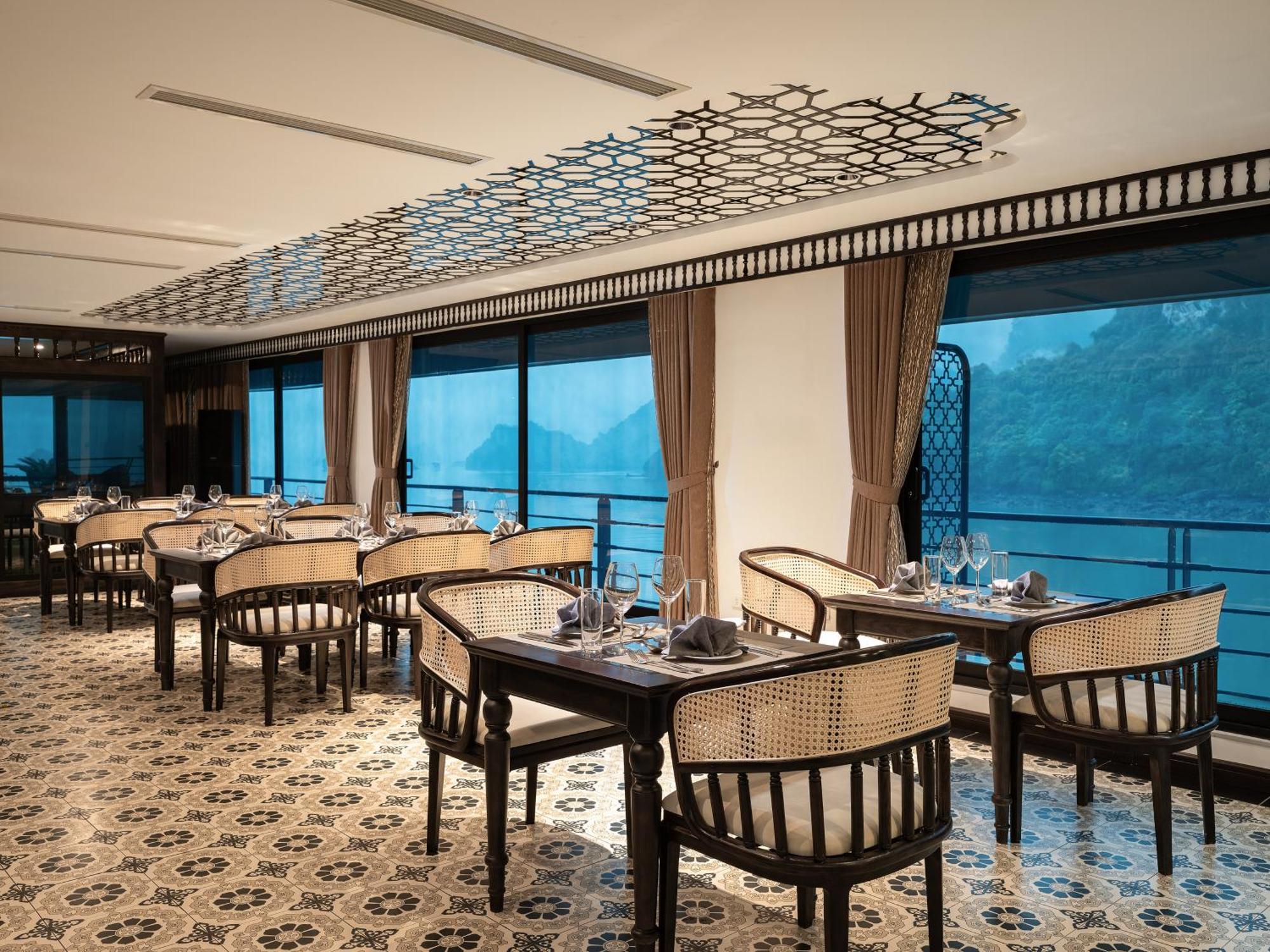 Era Premium Cruises Halong Hotel Ha Long Exterior photo